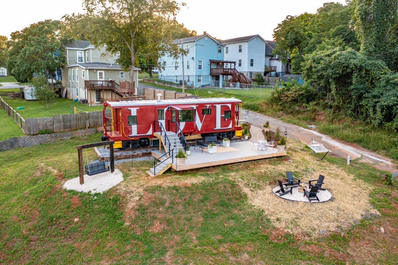 Train Caboose & River Views Near Downtown Lynchburg Exteriör bild