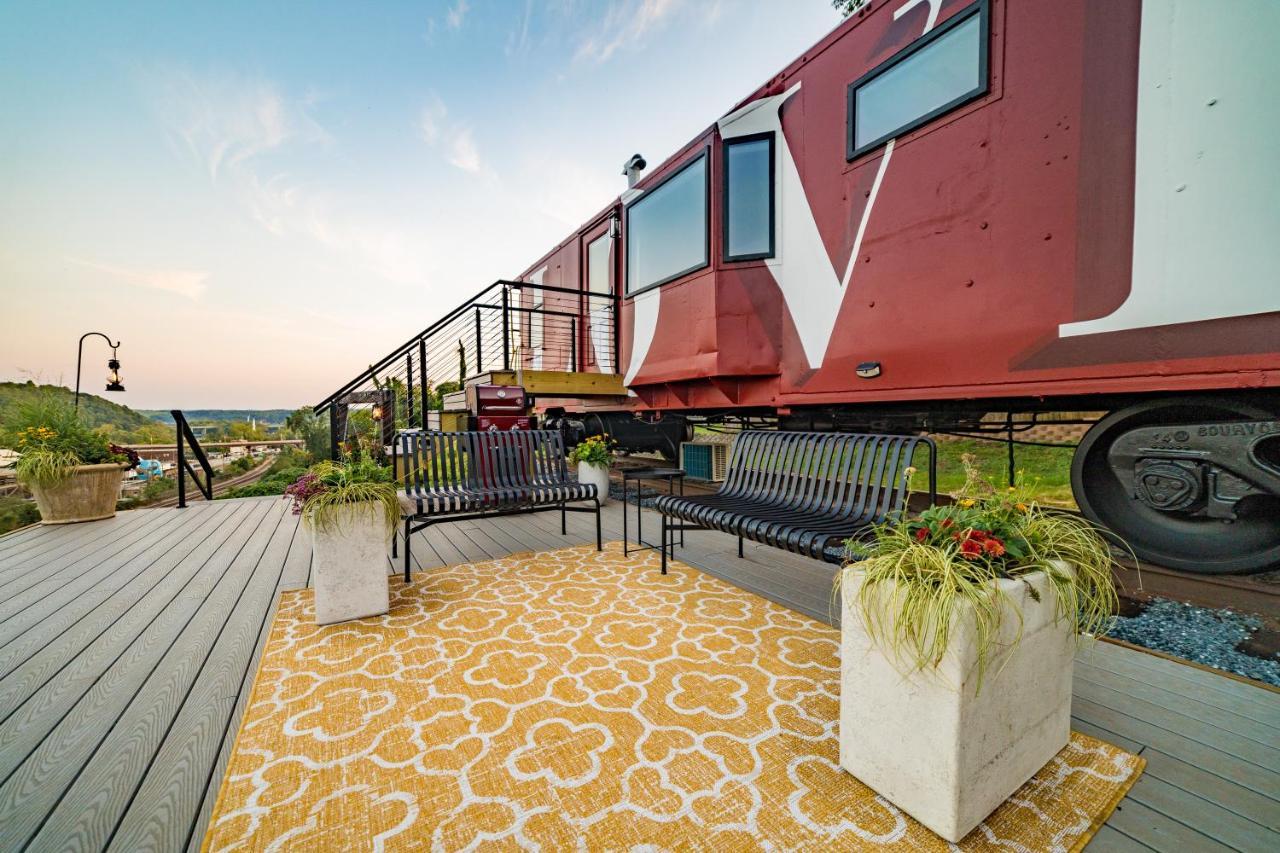 Train Caboose & River Views Near Downtown Lynchburg Exteriör bild